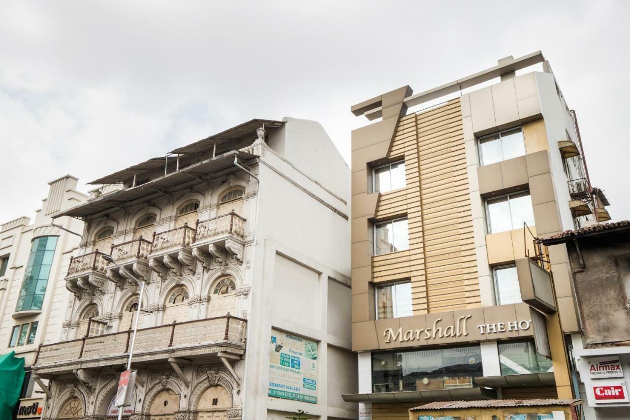 Capital O 978 Marshall The Hotel Αχμπανταμπάντ Εξωτερικό φωτογραφία